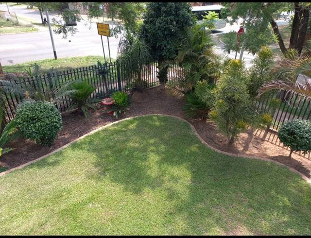 4 BEDROOM HOUSE FOR SALE IN PRETORIA GARDENS
